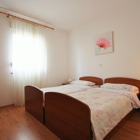 Apartment Bilic With Balcony 波雷奇 外观 照片